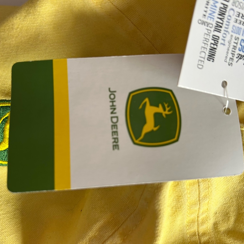 John Deere Yellow Cap with Green Embroidered Logo - Picture 9 of 10